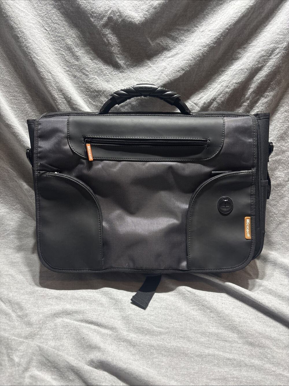 Microsoft Edge Messenger Bag for 17.3" Laptops (Orange Trim) Great Condition